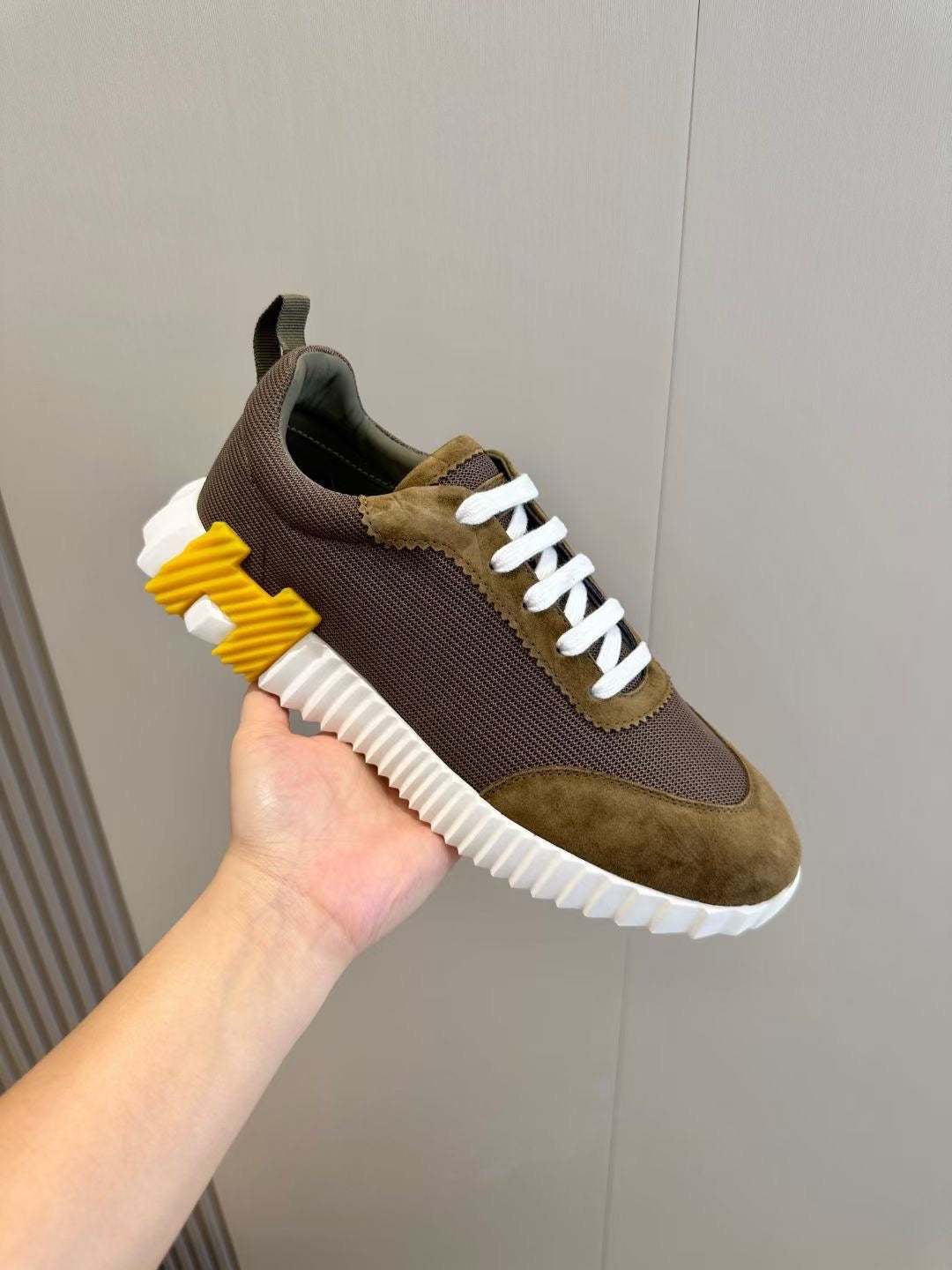 Olive Suede Colourblock Runner - Men's