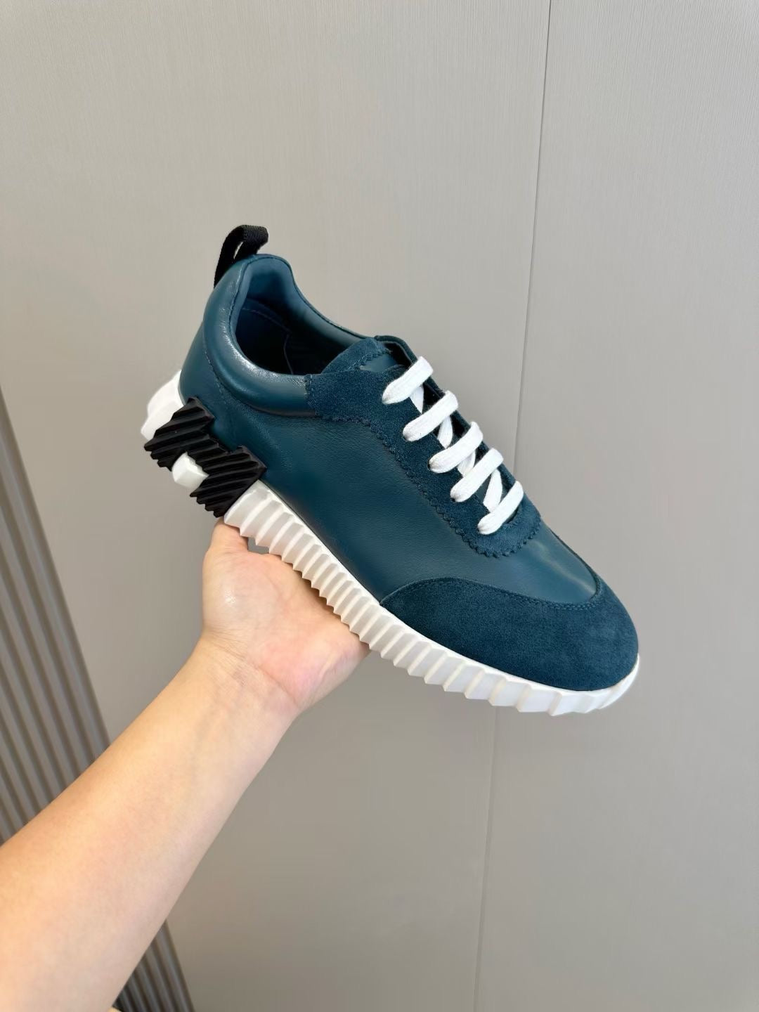 Olive Suede Colourblock Runner - Men's