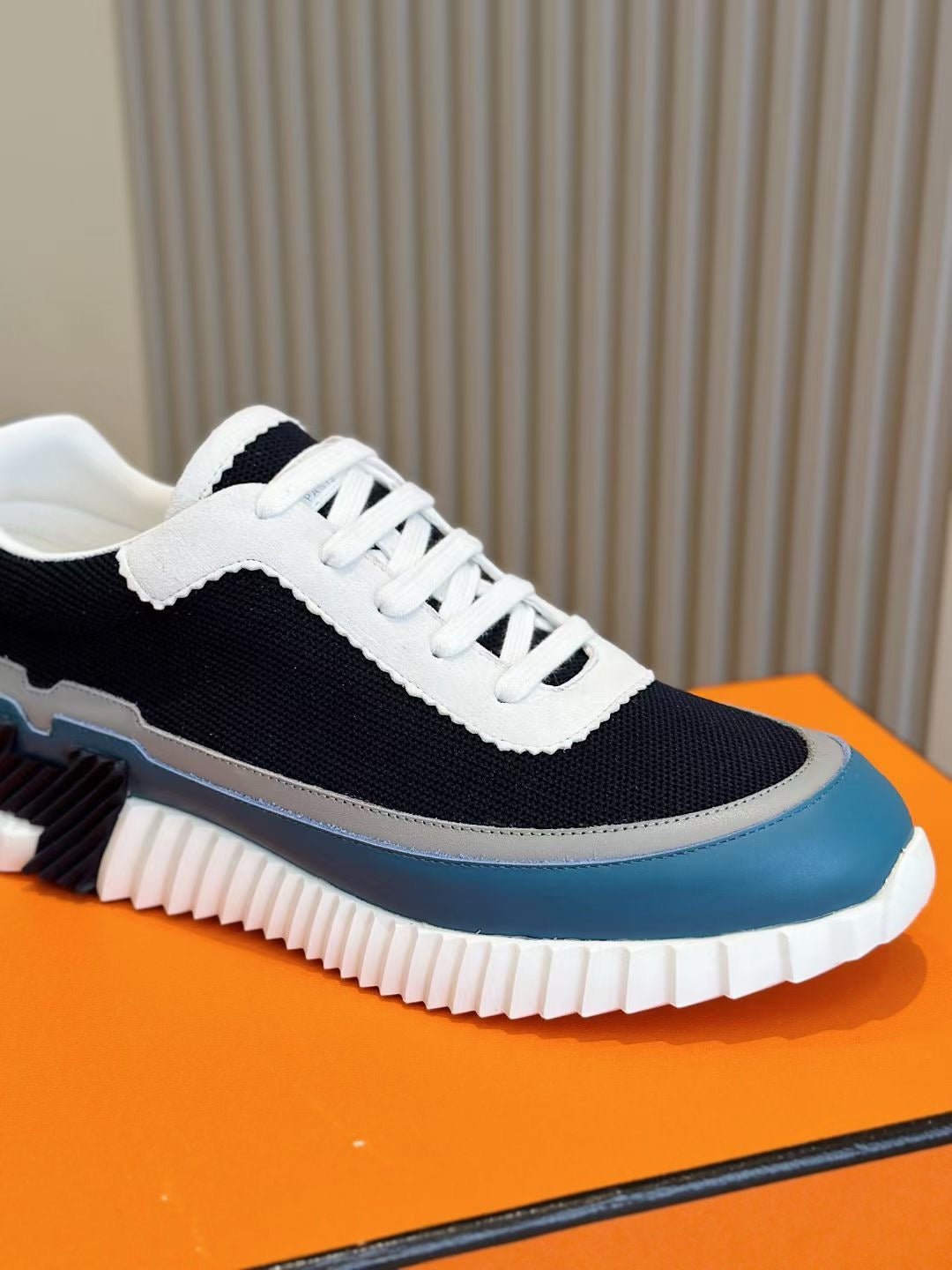 Navy Knit Contrast Sole Runner - Men's