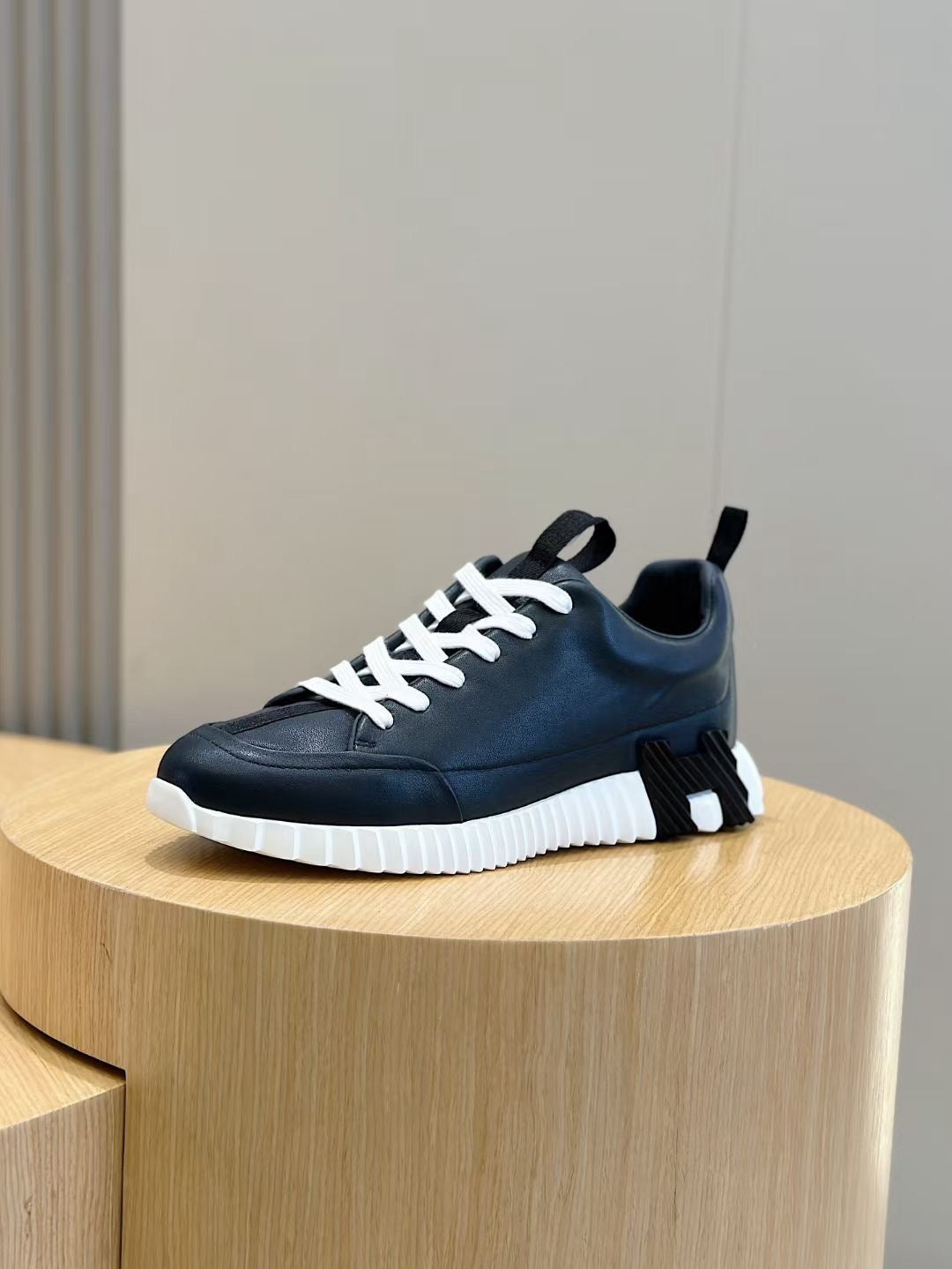 Navy Suede Panelled Low-Top - Men's