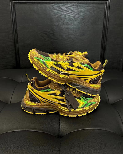 Black Mesh Graphic Chunky - Men's