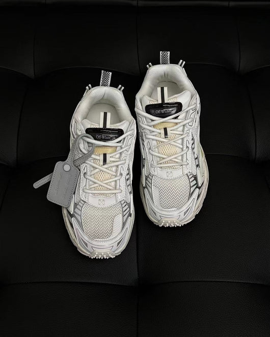 Black Mesh Graphic Chunky - Men's