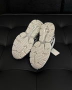 White Mesh Graphic Chunky - Men's