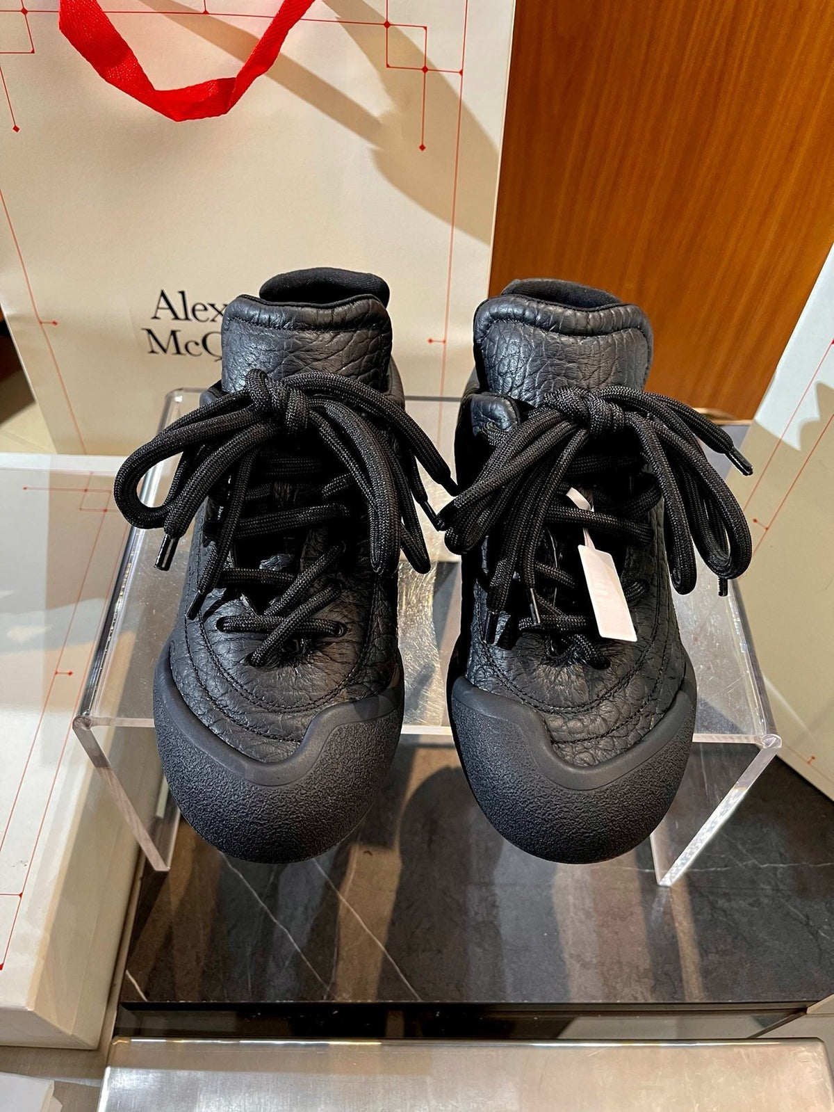 Black Mesh Tonal Chunky - Men's