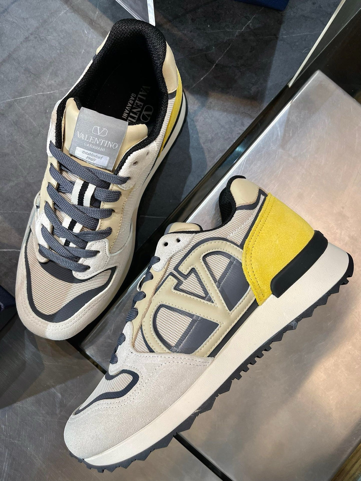 Cream Suede Colourblock Runner - Men's