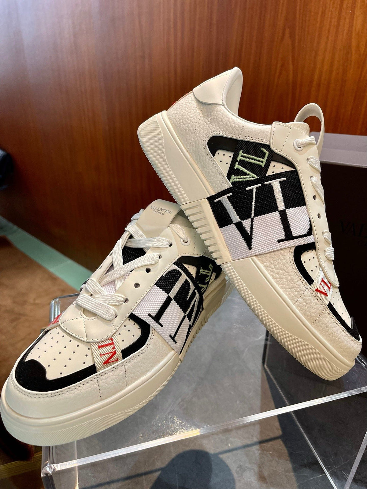 White Leather Graphic High-Top - Men's