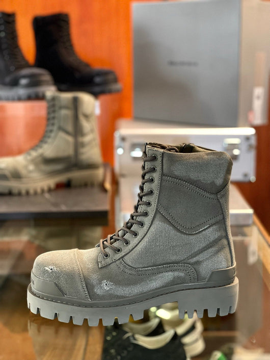 Black Leather Panelled Combat Boot - Men's