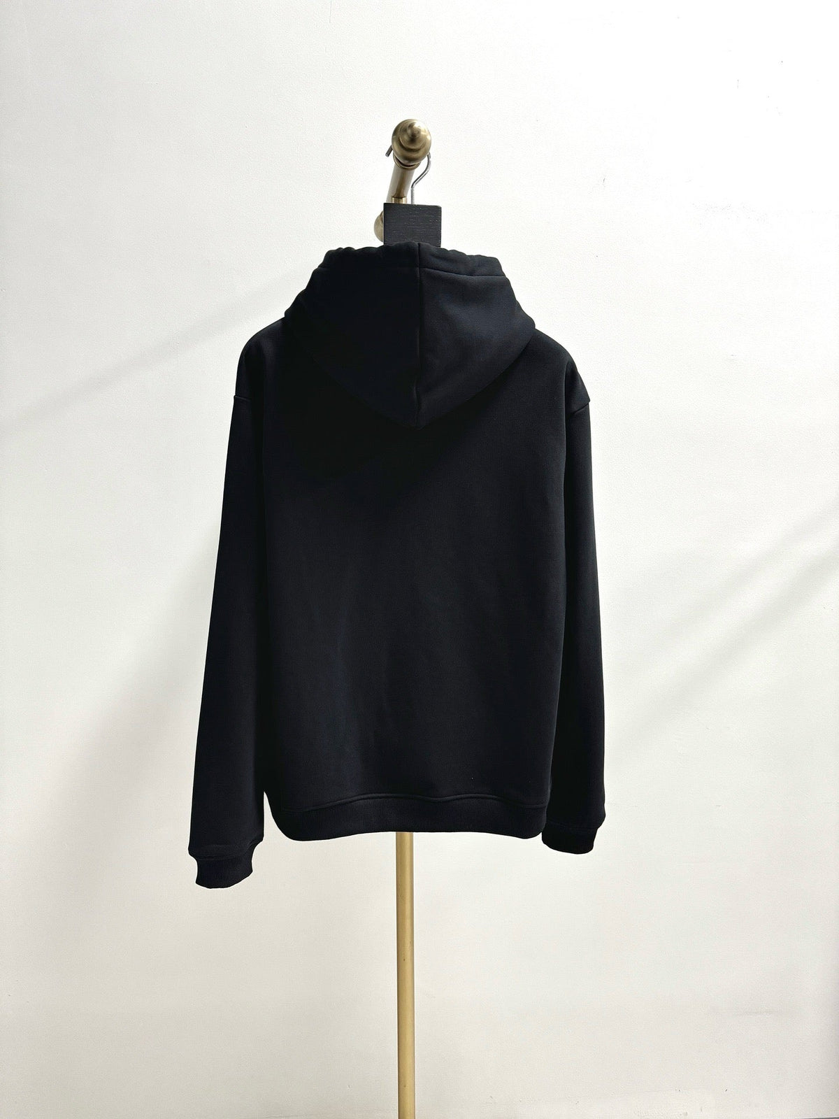 Black Cotton Chest Text Pullover - Men's