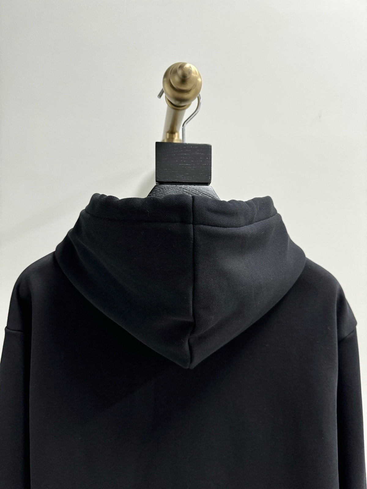 Black Cotton Chest Text Pullover - Men's