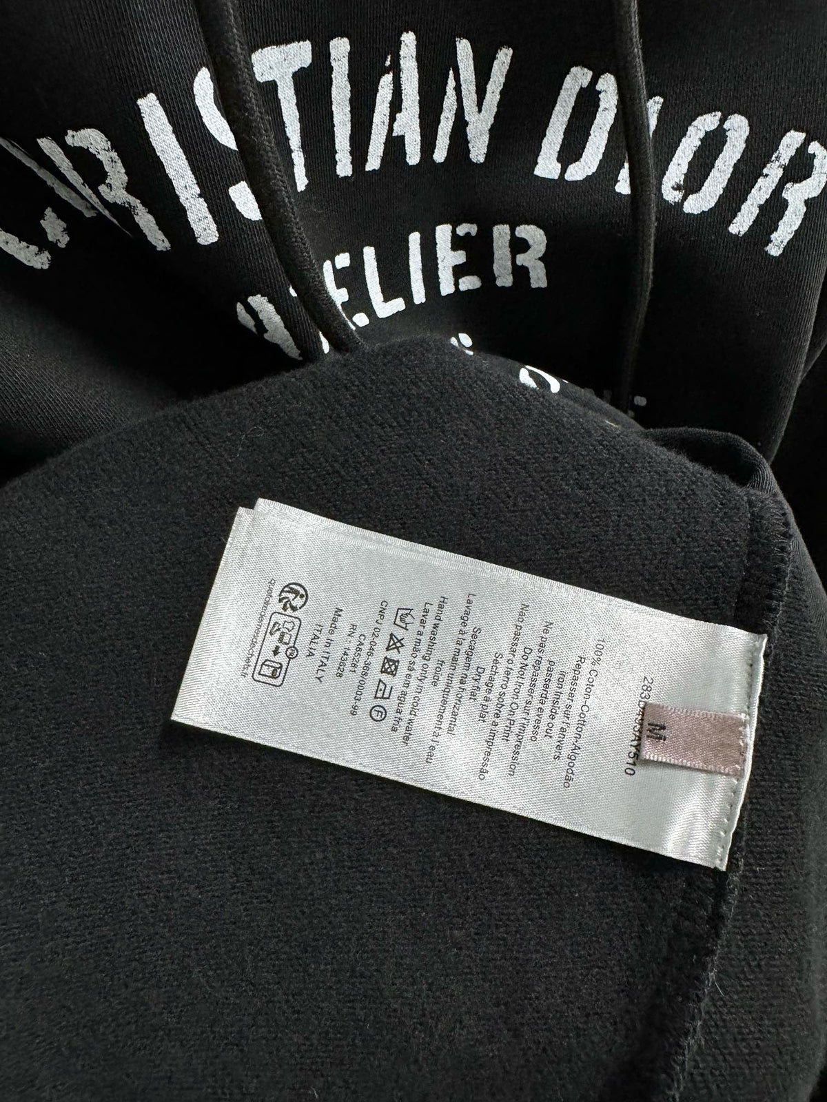 Black Cotton Chest Text Pullover - Men's
