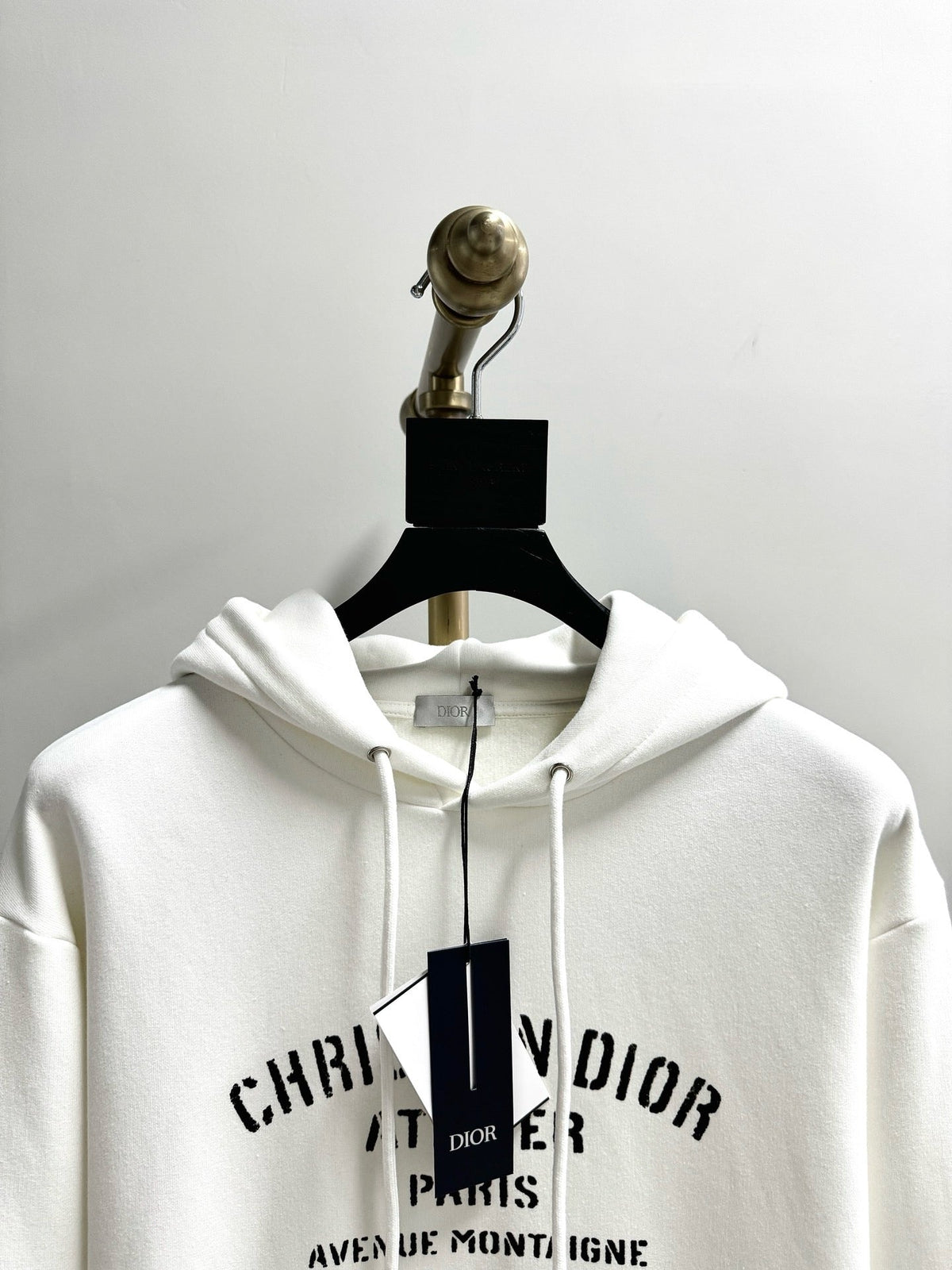 Black Cotton Chest Text Pullover - Men's