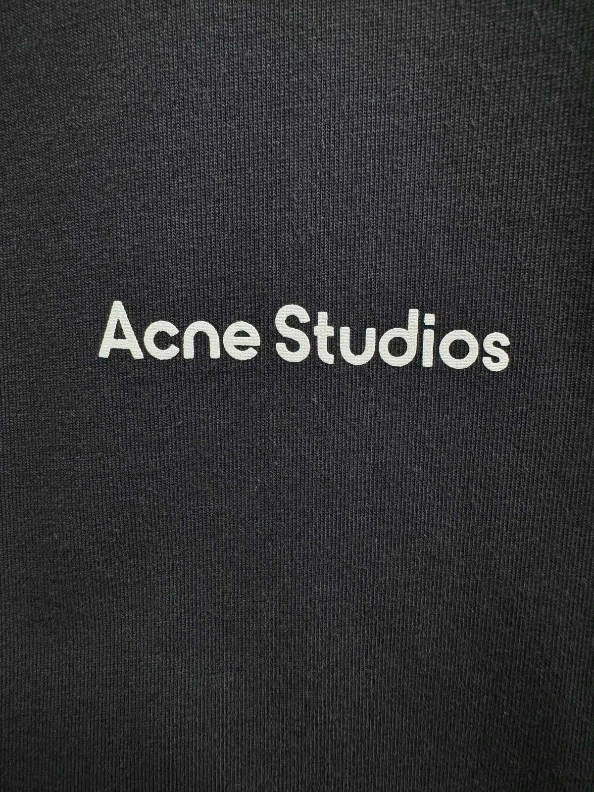 Black Cotton Plain Long-Sleeve - Men's