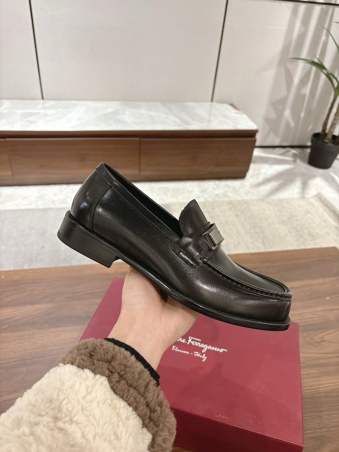 Black Leather Chunky Bit Loafer - Men's