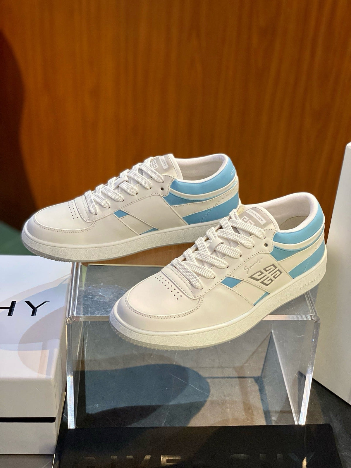 Cream Leather Colourblock Low-Top - Men's