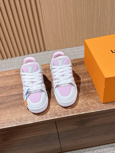 Trainer Pink