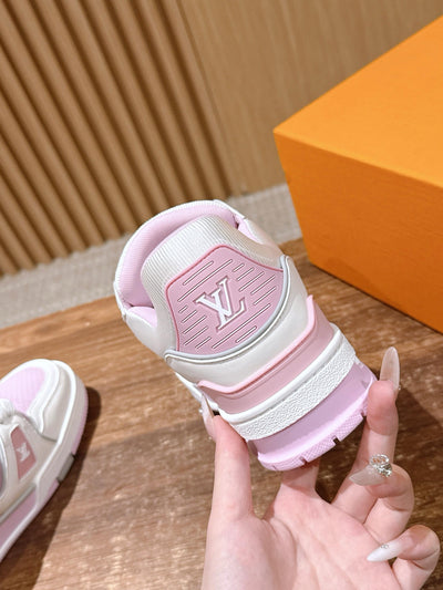 Trainer Pink