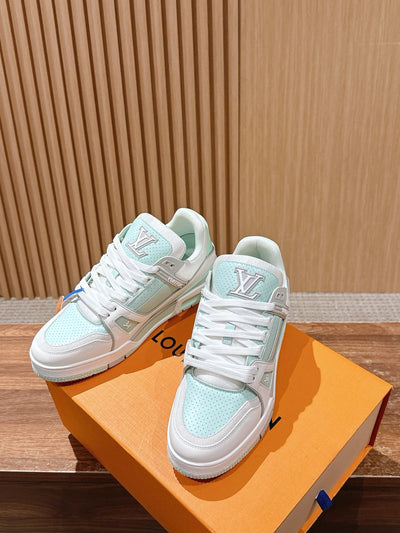 Trainer Pink