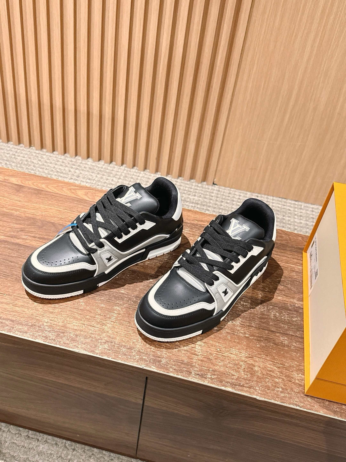 Black Sneakers