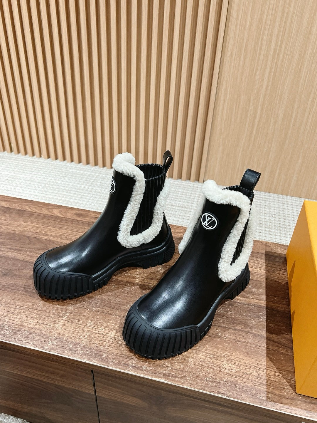 Black Leather Shearling-Lined Ankle Boot - Women's