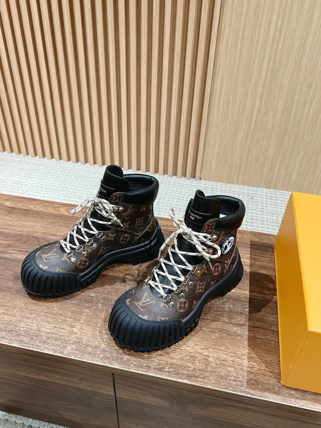 Black Leather Lug Sole Lace-Up Boot - Women's