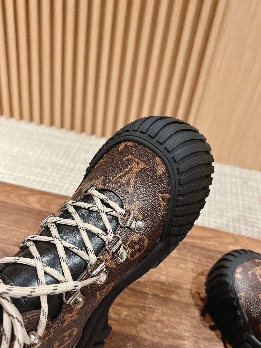 Black Leather Lug Sole Lace-Up Boot - Women's