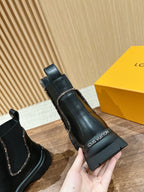 Black Leather Logo Chelsea Boot - Women's