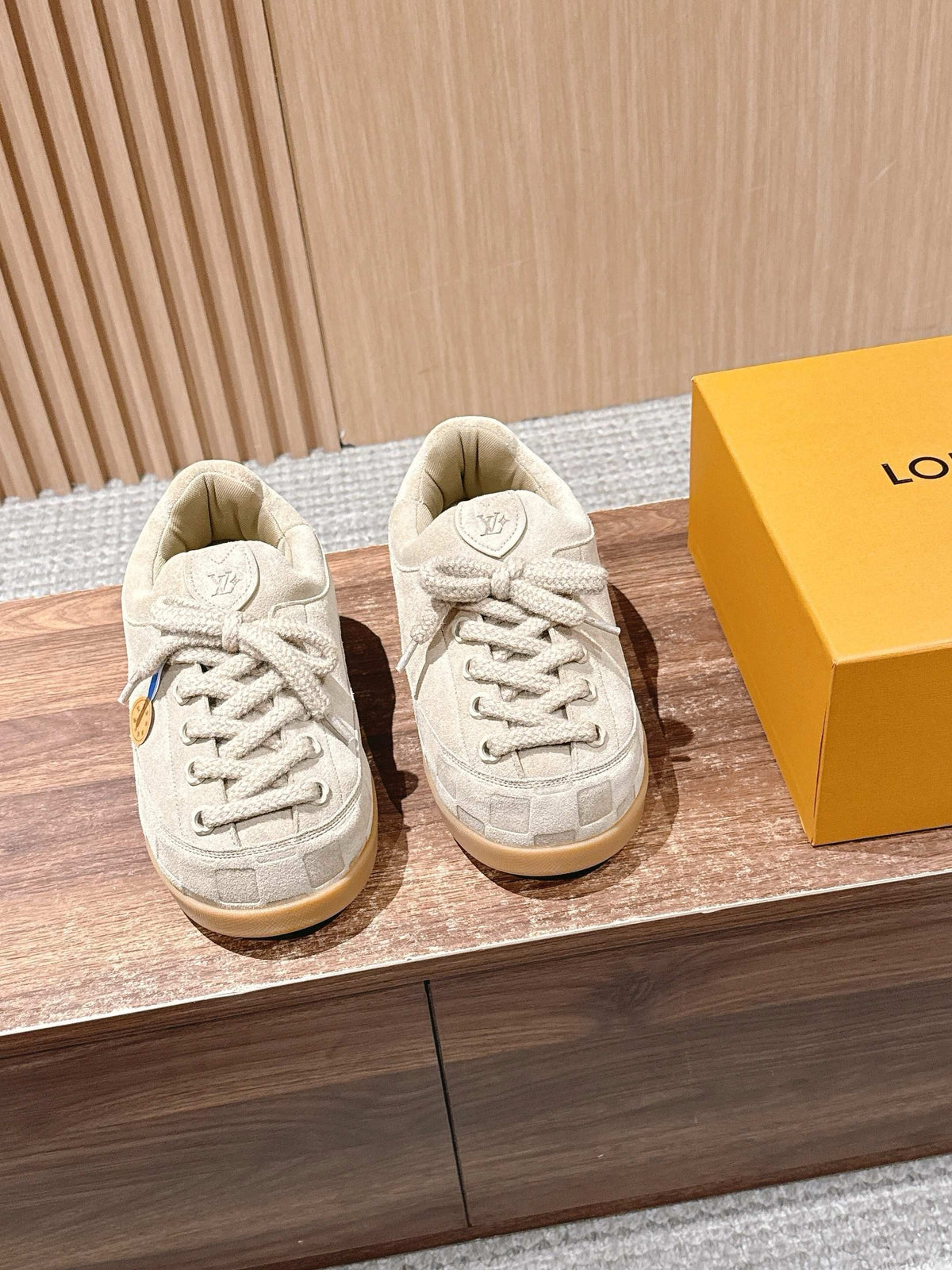 Cream Leather Embossed Low-Top - Women's