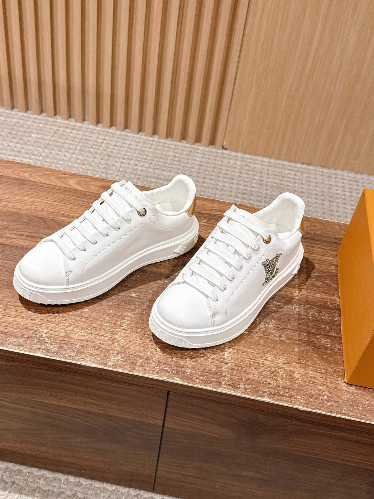 White Leather Monogram Toe Low-Top - Women's