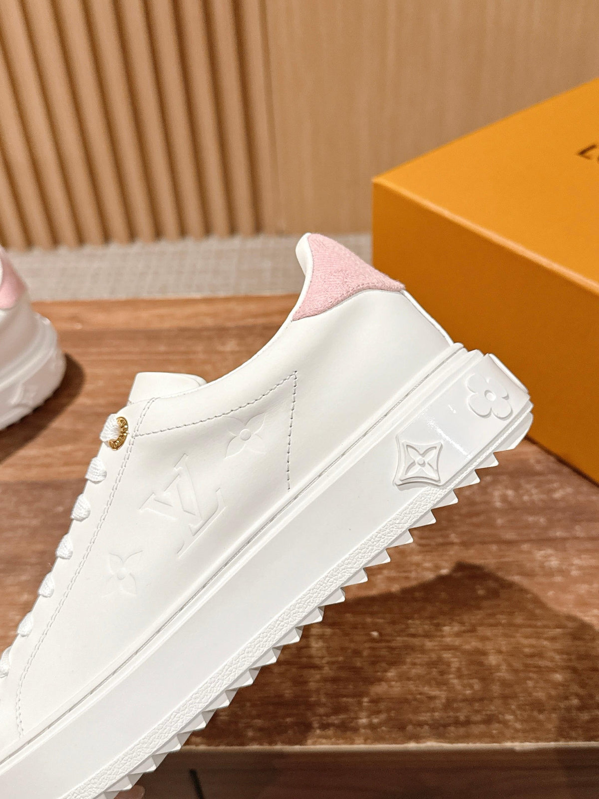 White Leather Embellished Low-Top - Women's