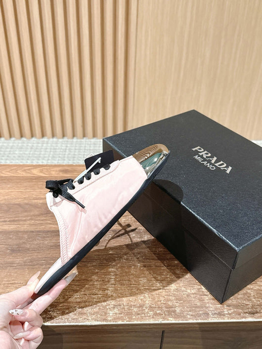Pink Leather Metal Toe Low-Top - Women's