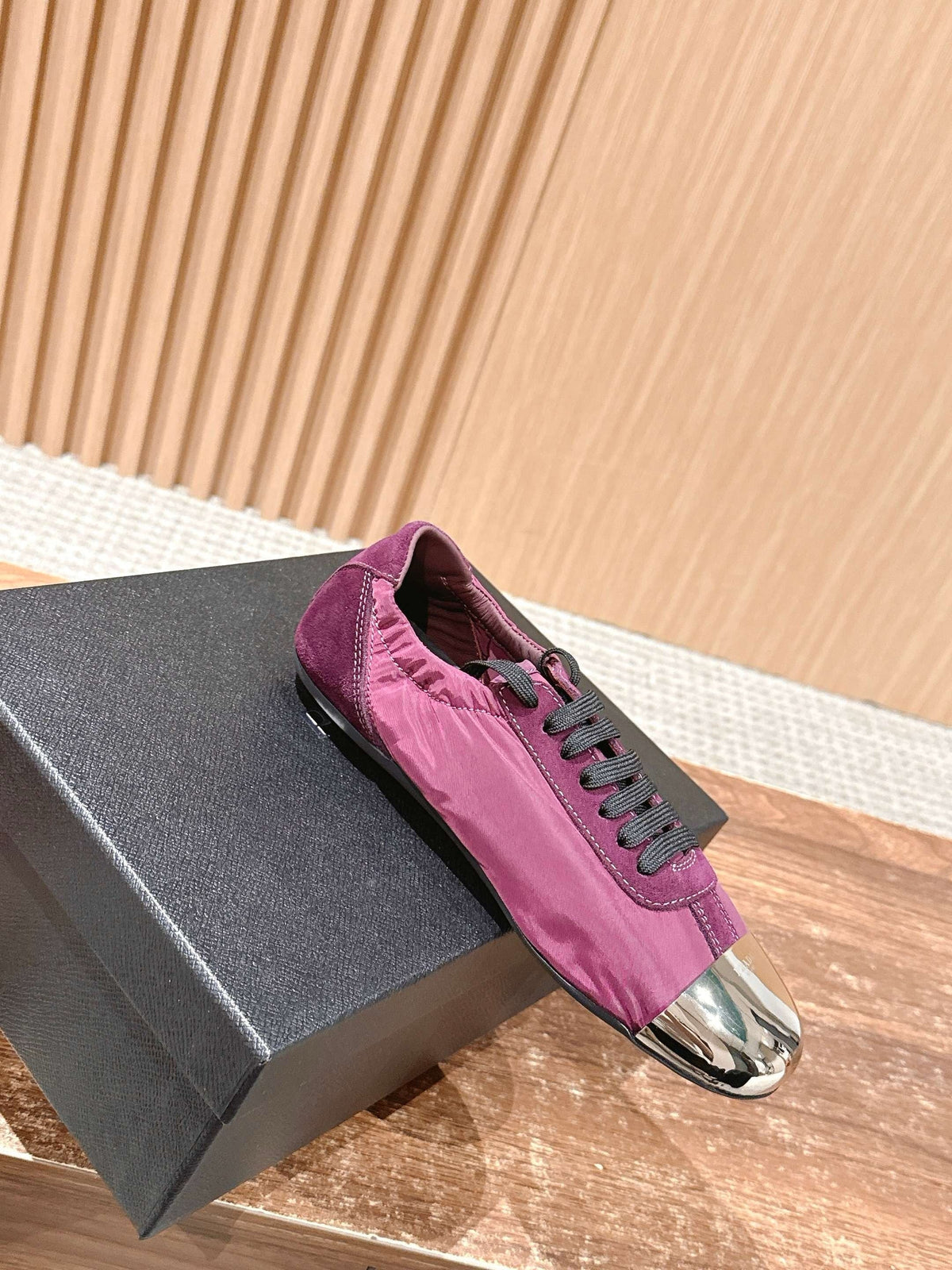 Pink Leather Graphic Low-Top - Women's