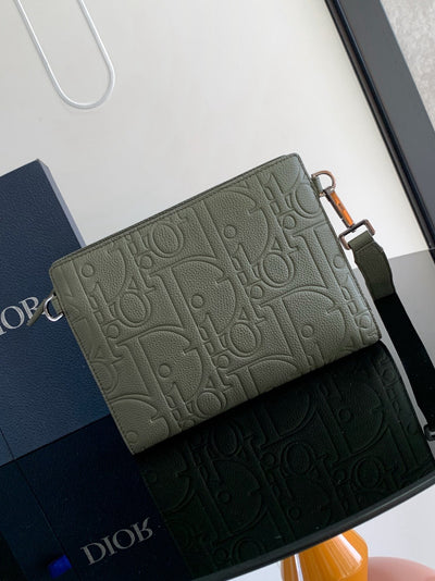 Multicolour Clutch