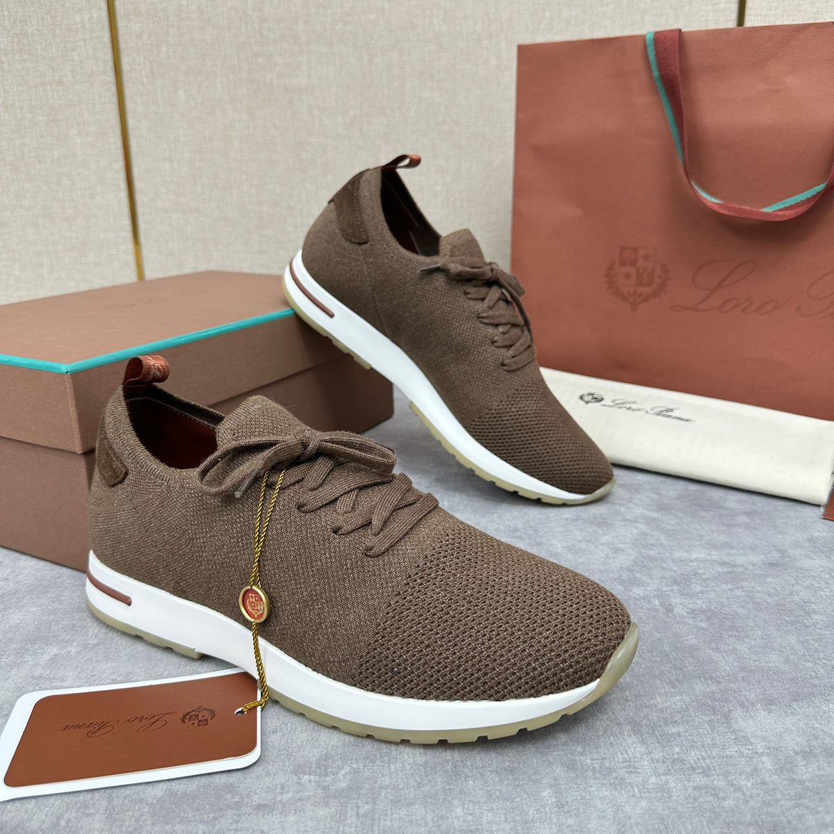 Blue Knit Contrast Sole Runner - Men's