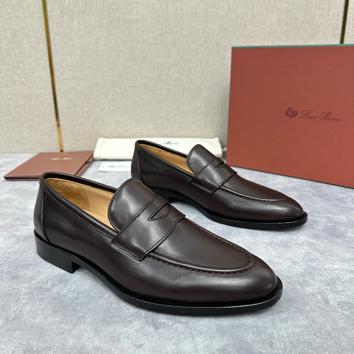 Brown Leather Plain Penny Loafer - Men's