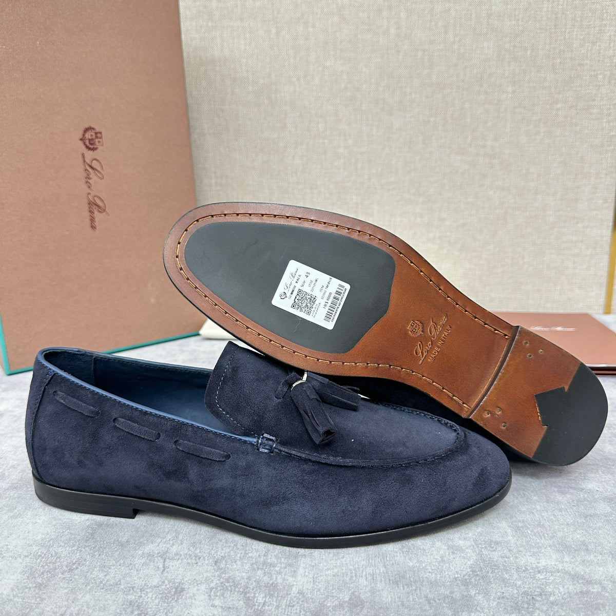 Cream Suede Contrast Sole Loafer - Men's