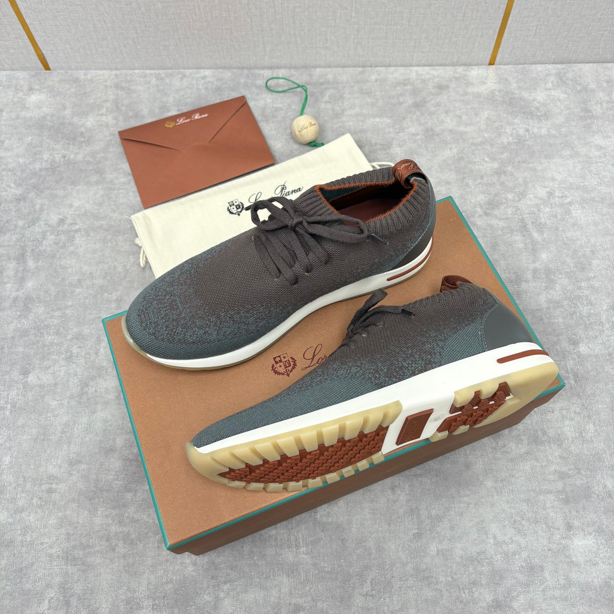 Grey Knit Tonal Sock Runner - Men's
