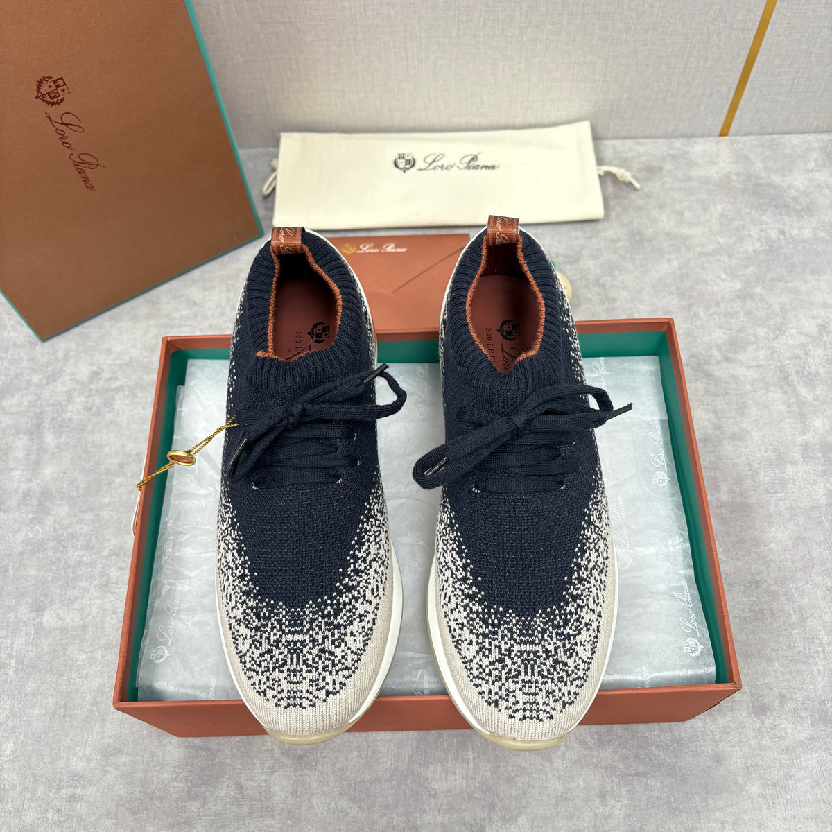 Grey Knit Tonal Sock Runner - Men's