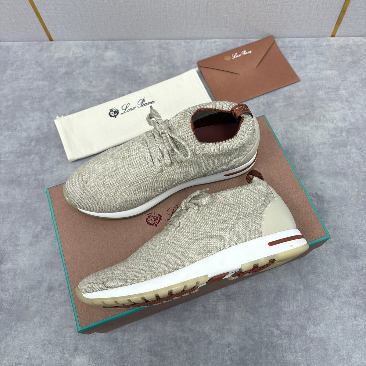 Cream Knit Panelled Runner - Men's