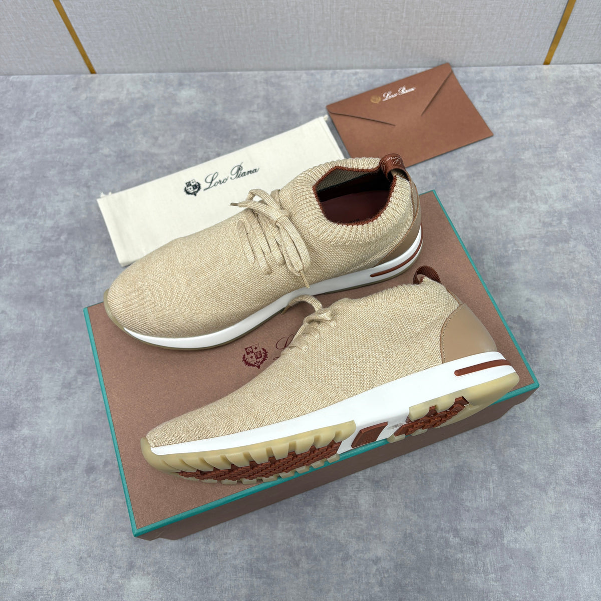 Cream Knit Panelled Runner - Men's