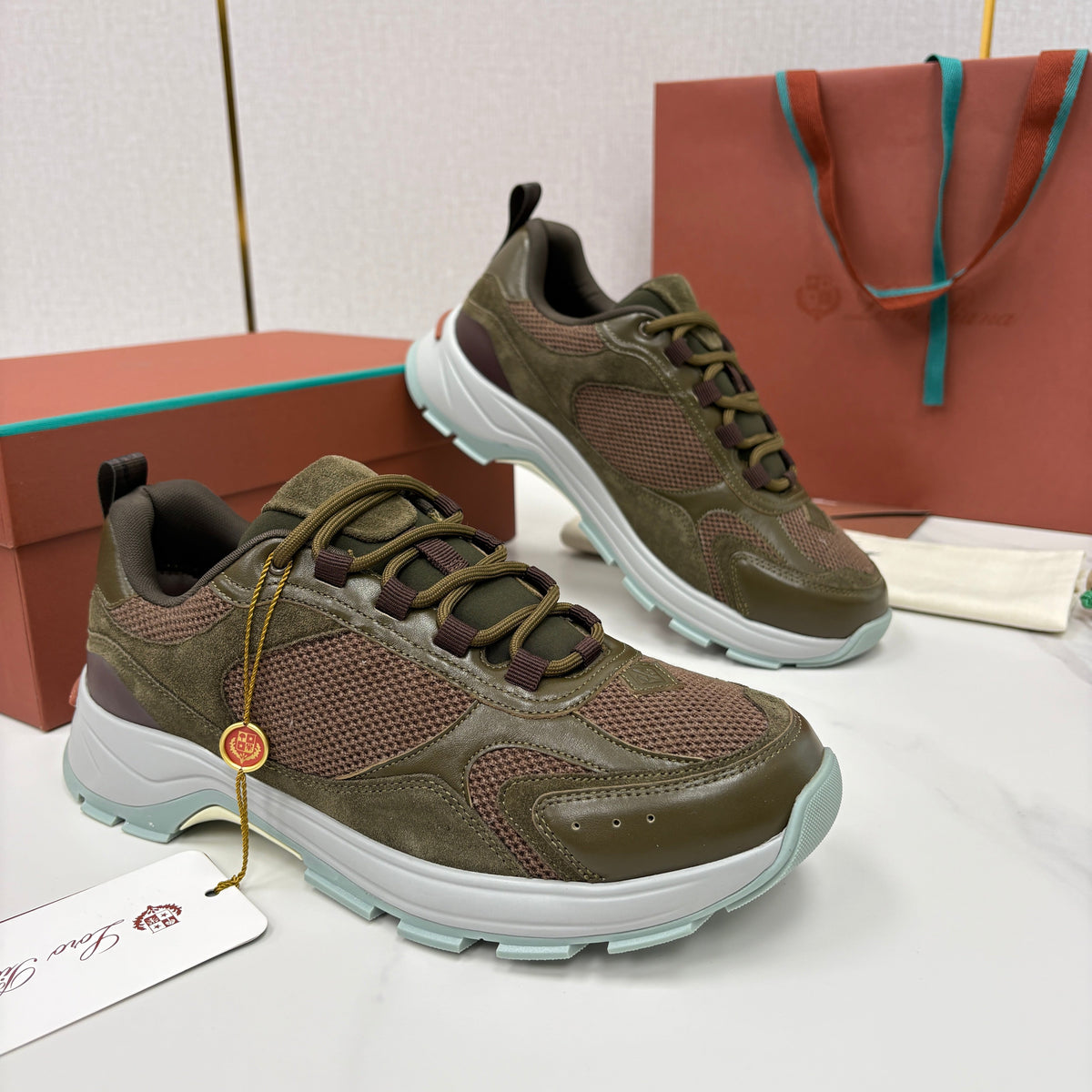 Olive Mesh Panelled Runner - Men's