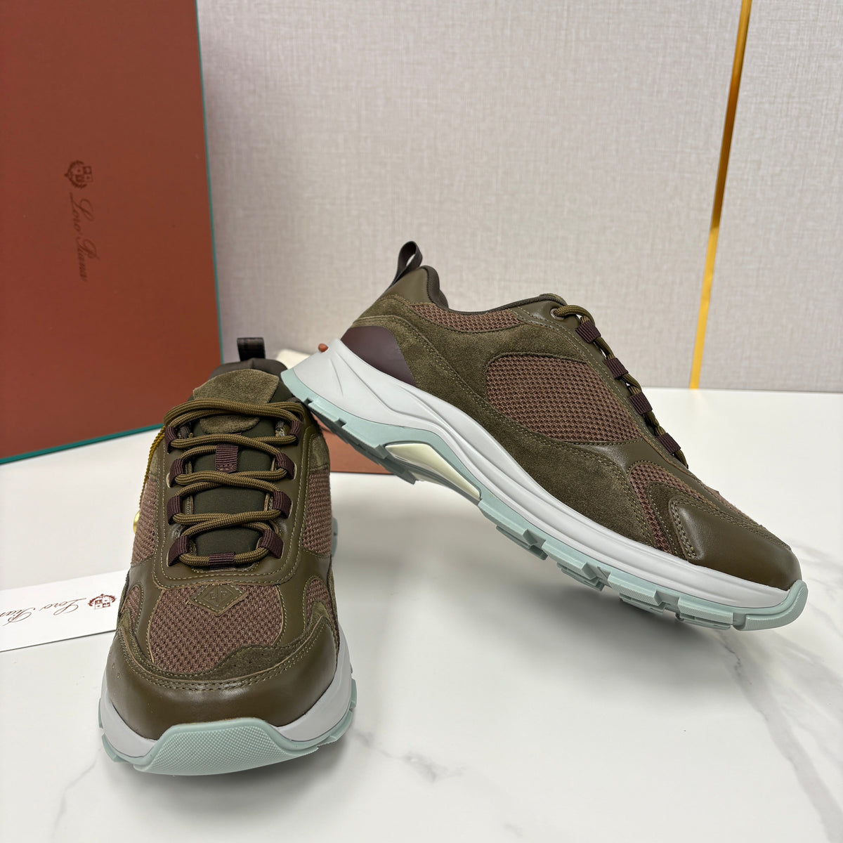 Olive Mesh Panelled Runner - Men's