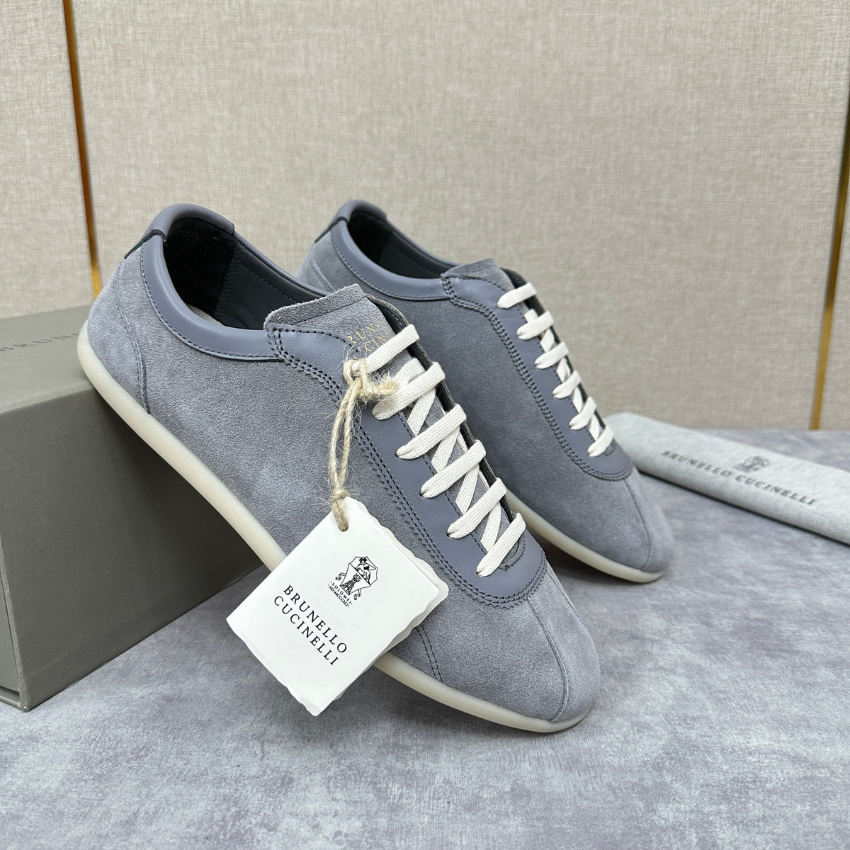 Cream Suede Cupsole Low-Top - Men's