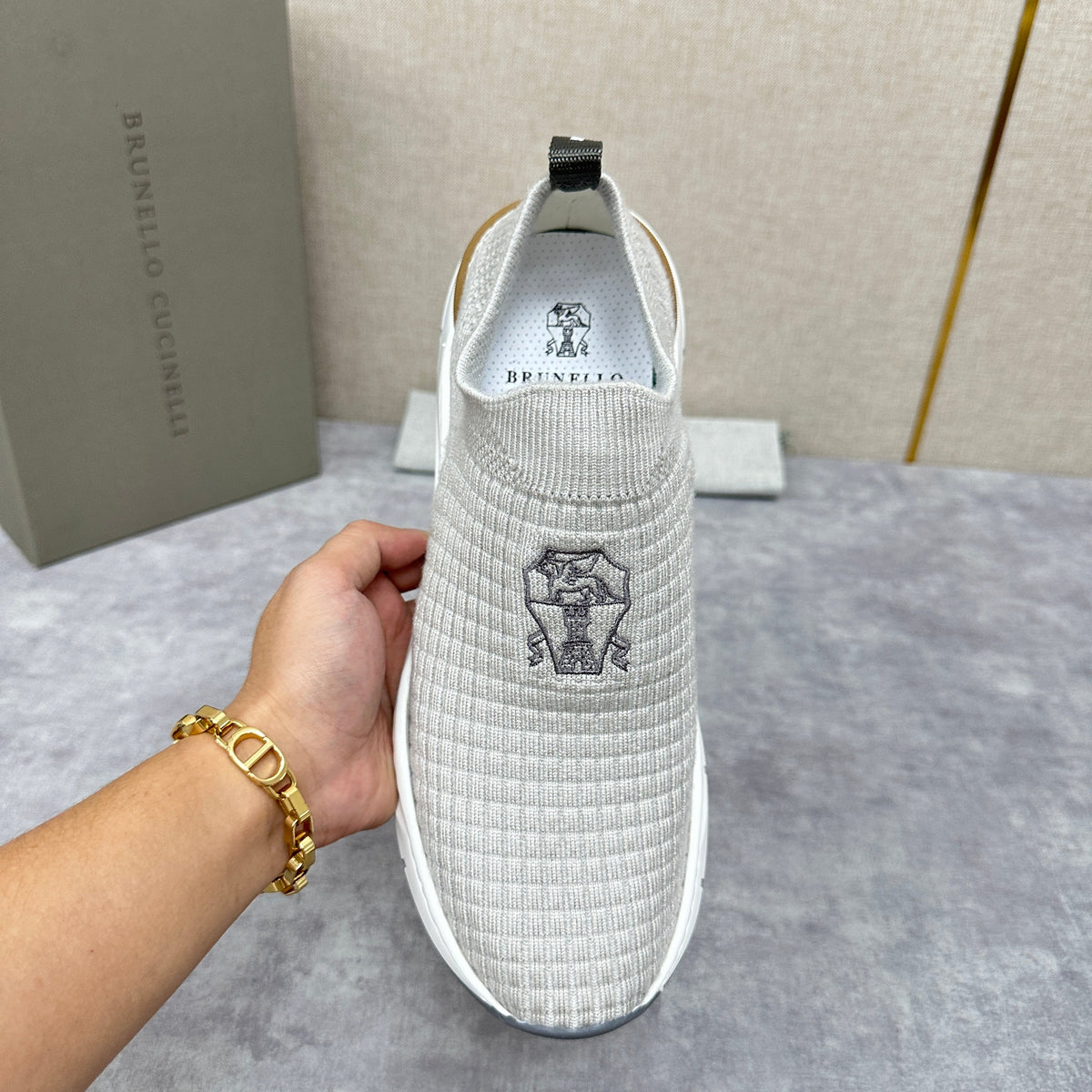 Grey Knit Quilted Sock Runner - Men's