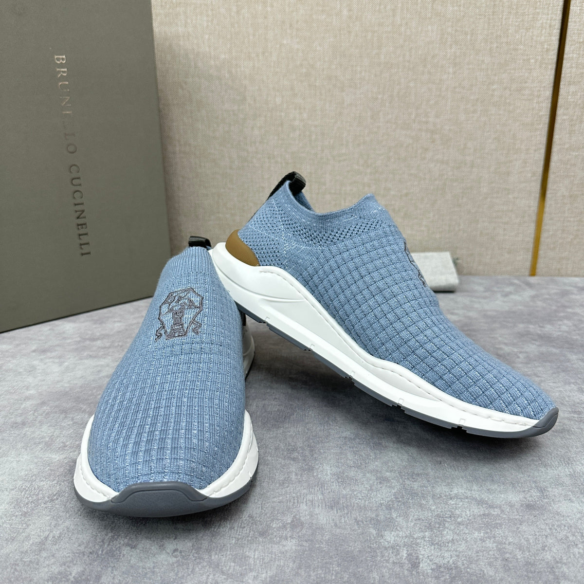 Cream Knit Quilted Sock Runner - Men's