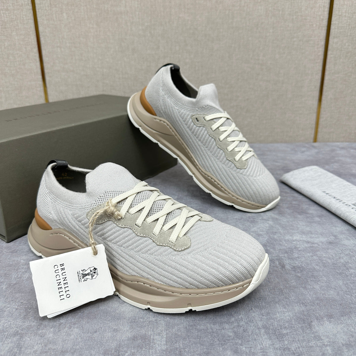 Cream Knit Ribbed Runner - Men's