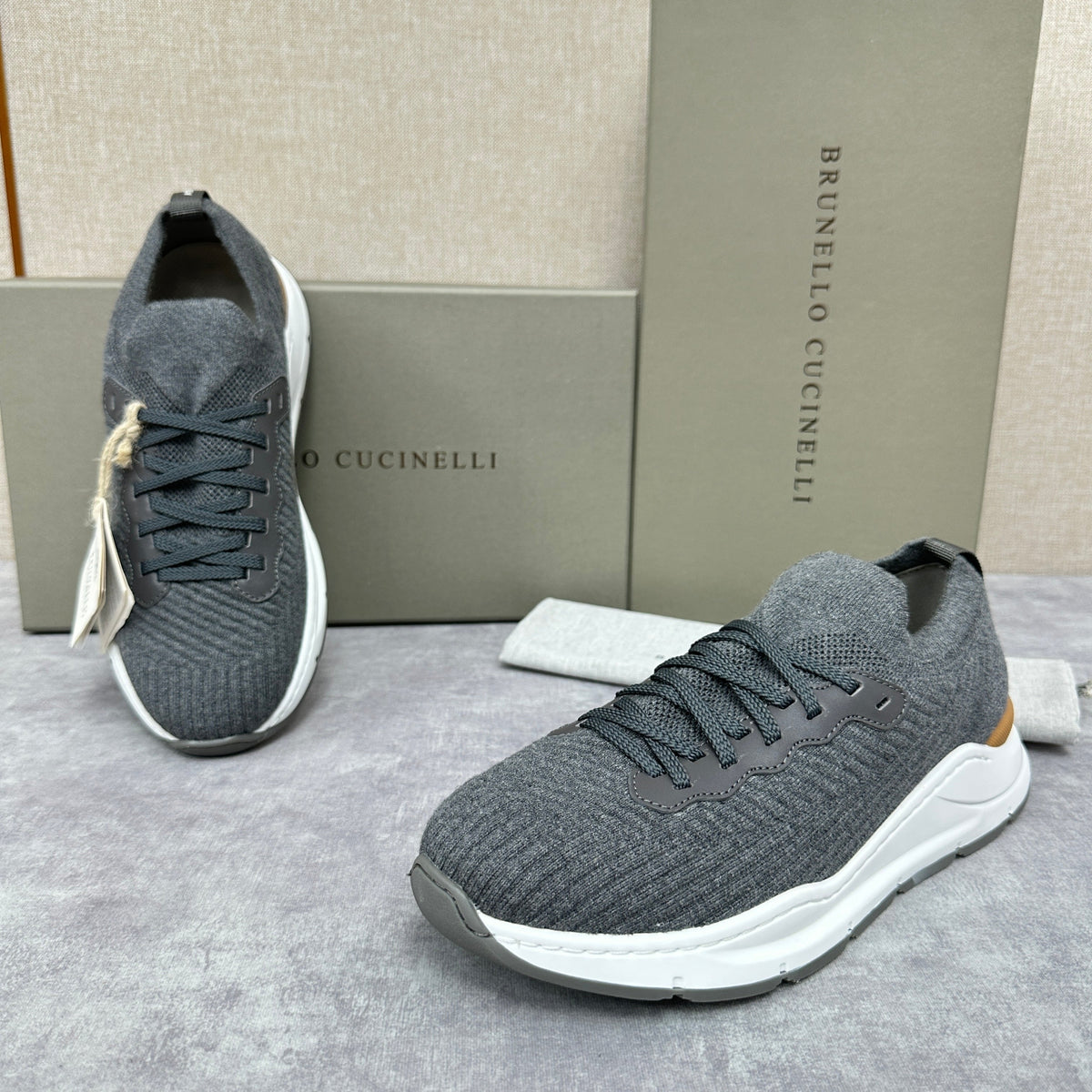 Cream Knit Ribbed Runner - Men's