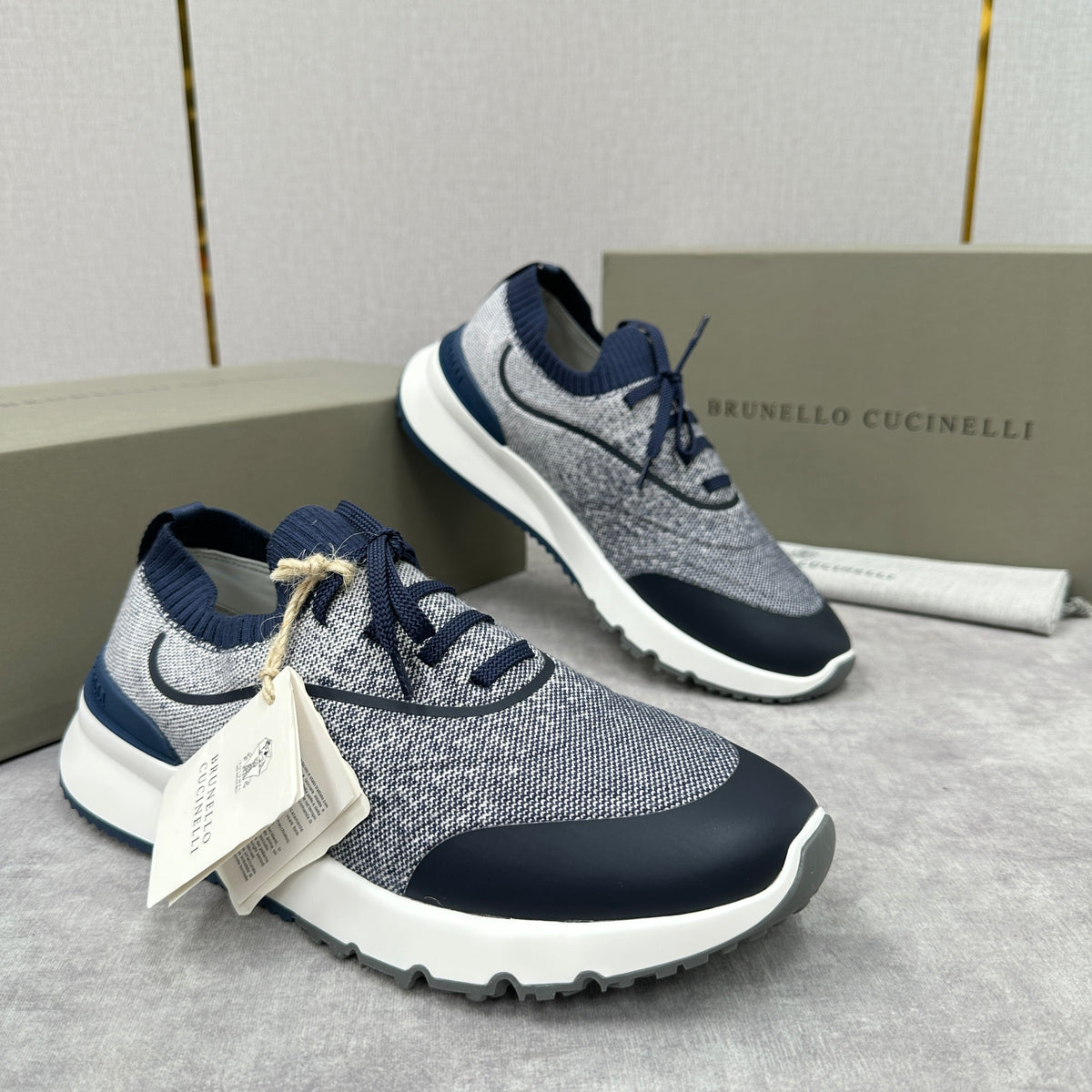 Cream Knit Lug-Sole Runner - Men's