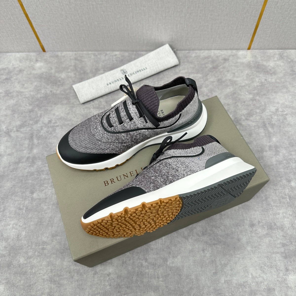 Grey Wool Lug-Sole Runner - Men's