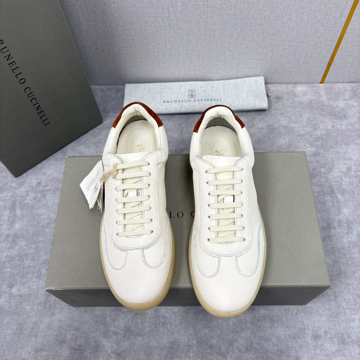 Cream Leather Gum Sole Low-Top - Men's
