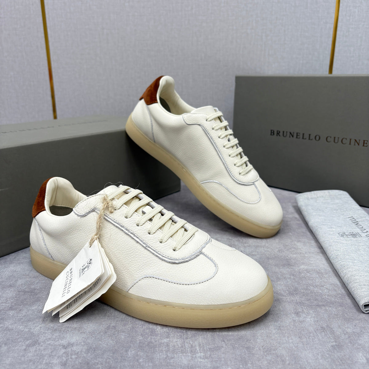 Cream Leather Gum Sole Low-Top - Men's